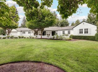 4235 SW Dogwood Ln, Portland, OR 97225