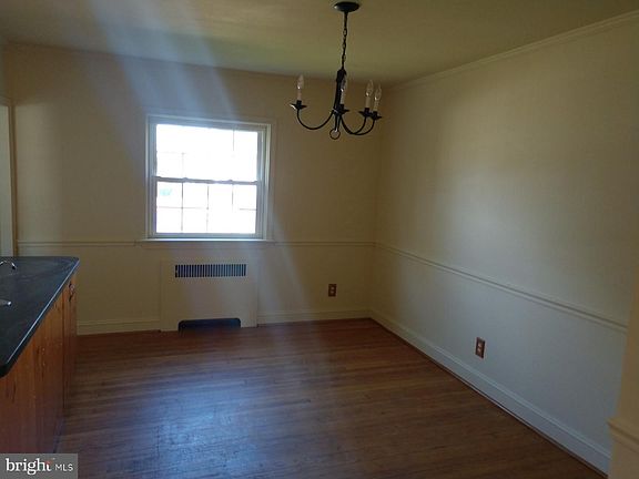 5th image of 6 N Beaumont Ave