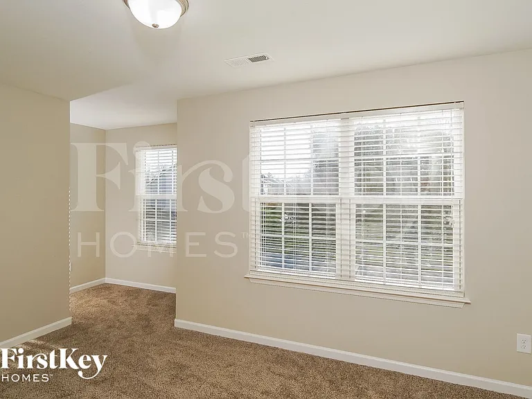 3863 Stafford Run Ct — Photo 10