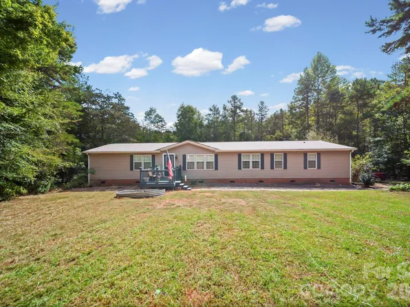 8027 Hillanby Ct, Waxhaw, NC 28173