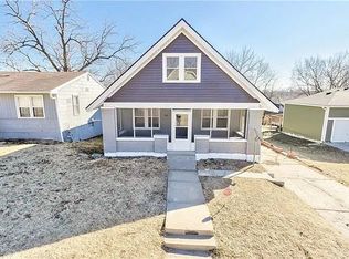 4915 Olive St, Kansas City, MO 64130