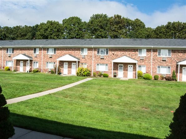 835 Broadway Ave APT 26B