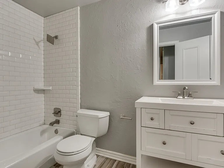 1442 Duffner Dr — Photo 35