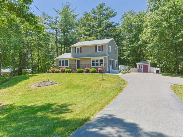 116 Elm Street, Halifax, MA 02338