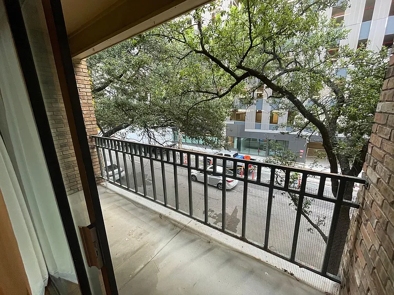 1908 San Antonio St #212 — Photo 11