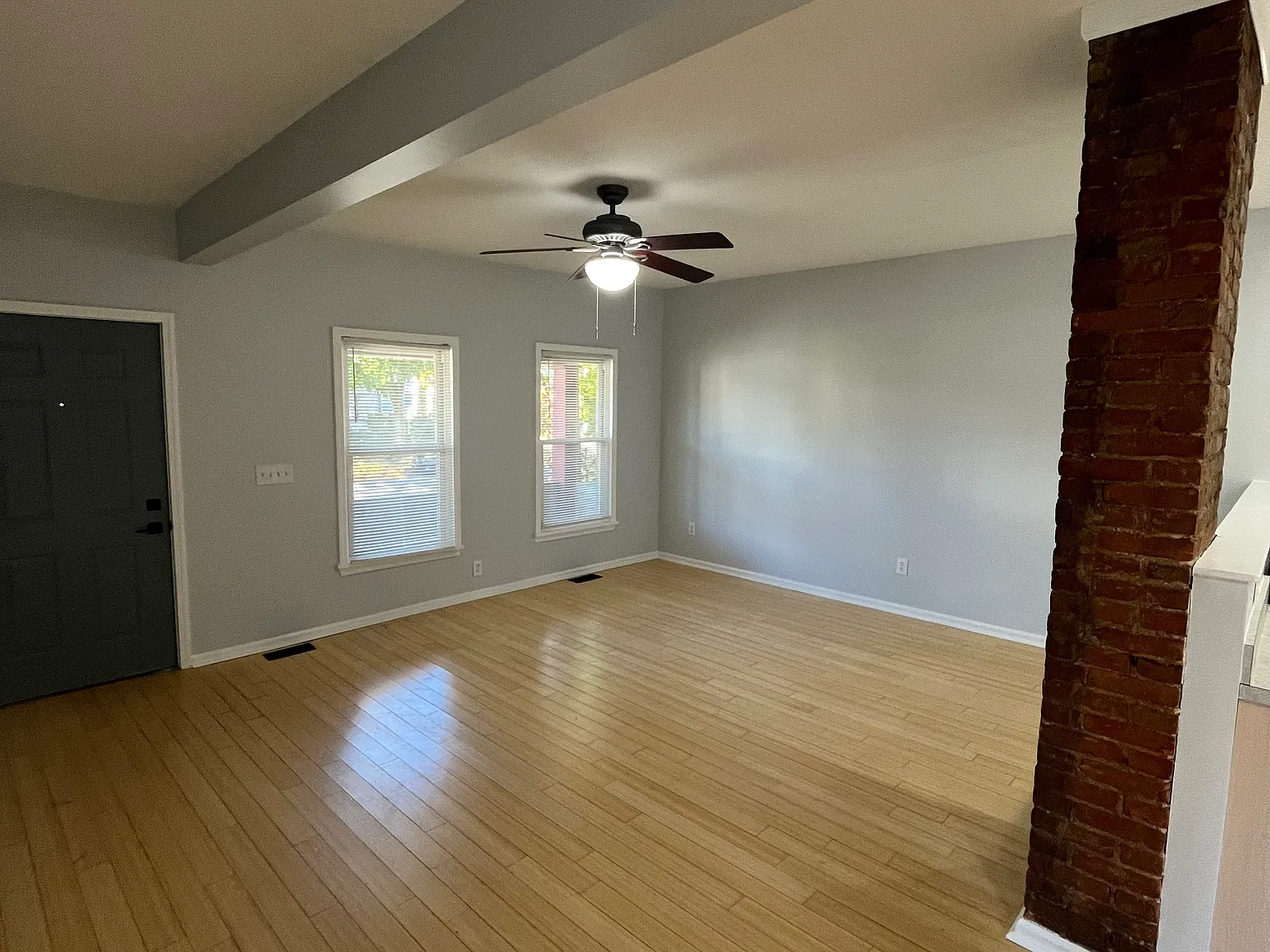 2 bed, 1056 sqft, $1,650 — Photo 4