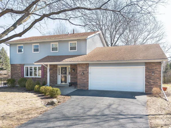 2727 Soland Dr, Rockford, IL 61114