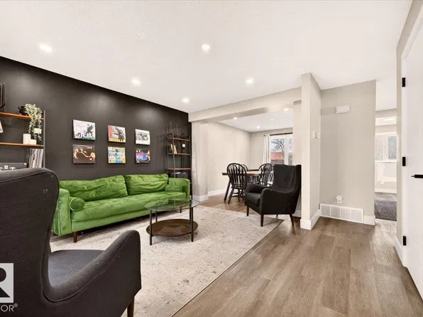 12069 162nd Ave NW, Edmonton, AB T5X 3R1