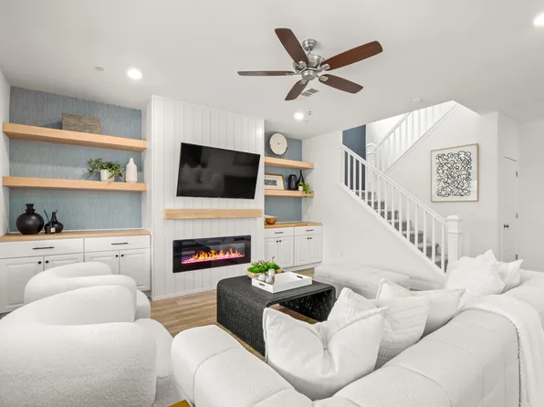 (undisclosed Address), Clovis, CA 93619