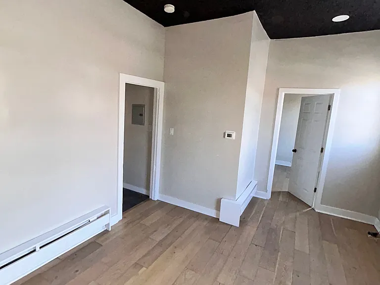 53 Stone St #1 — Photo 9