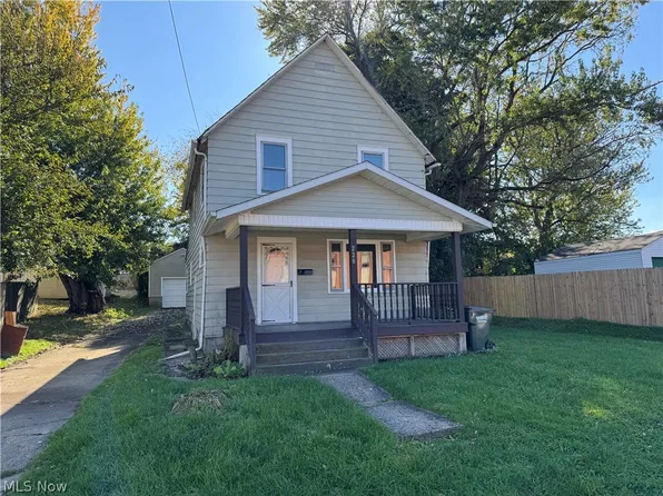 228 W Oxford St, Alliance, OH 44601