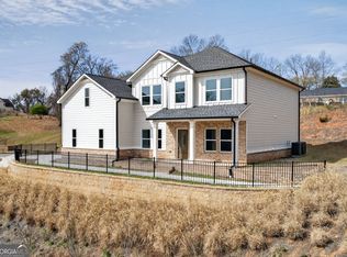 1226 Bloomsbury Ln, Gainesville, GA 30501