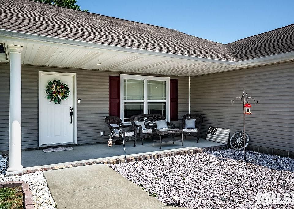11260 Zachary Dr, Marion, IL 62959 | Zillow