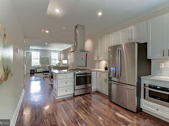 3rd image of 46 Channing St NW #1