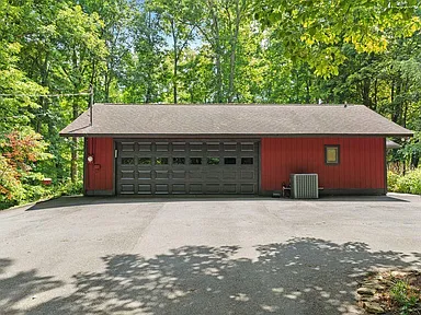 Property photo 57
