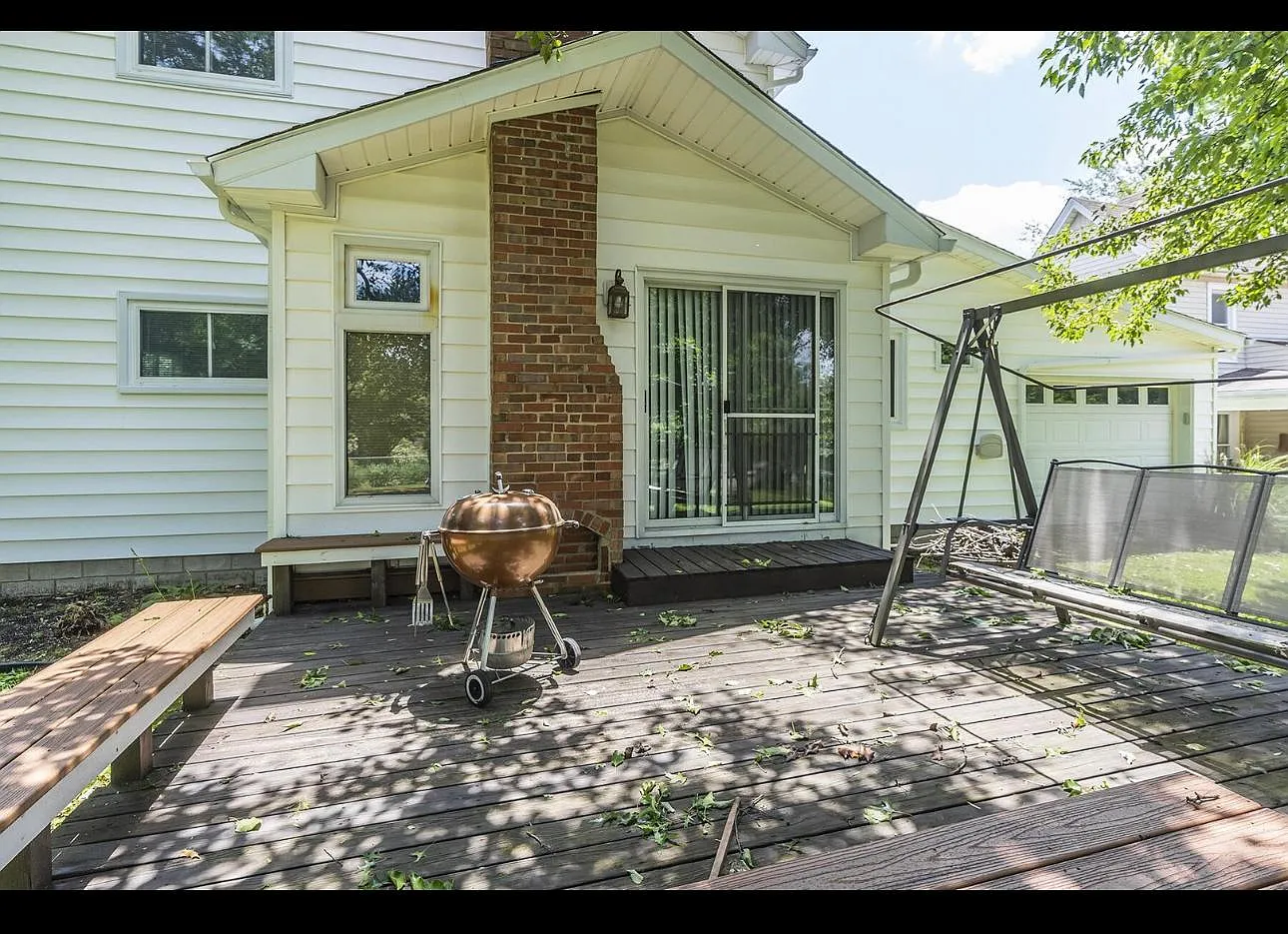 2 bed, 1.5 bath, 3000 sqft, $1,200 — Photo 3