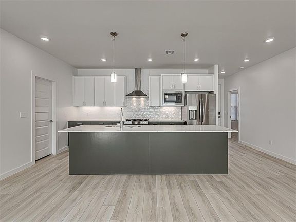 6th image of this home