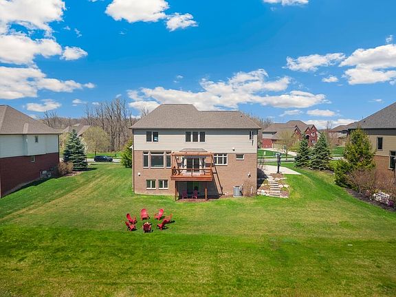 5th image of 3307 Royal Berkshire Ln