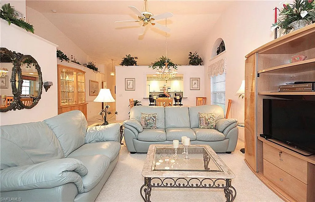 2 bed, 2.0 bath, 1757 sqft, $4,500 — Photo 2