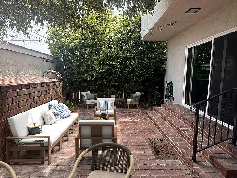 1414 Ocean Park Blvd — Photo 12