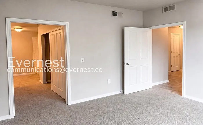 2133 Krisron Rd #E-105 — Photo 22