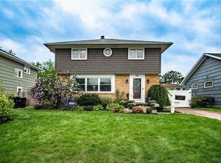 64 Grayton Rd, Tonawanda, NY 14150