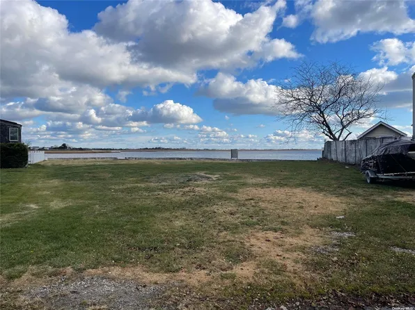 3511 Bay Front Drive, Baldwin, NY 11510