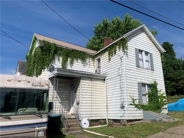 200 W 8th Ave, Tarentum, PA 15084