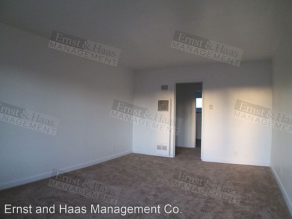 4th image of 2735 E Broadway APT 10