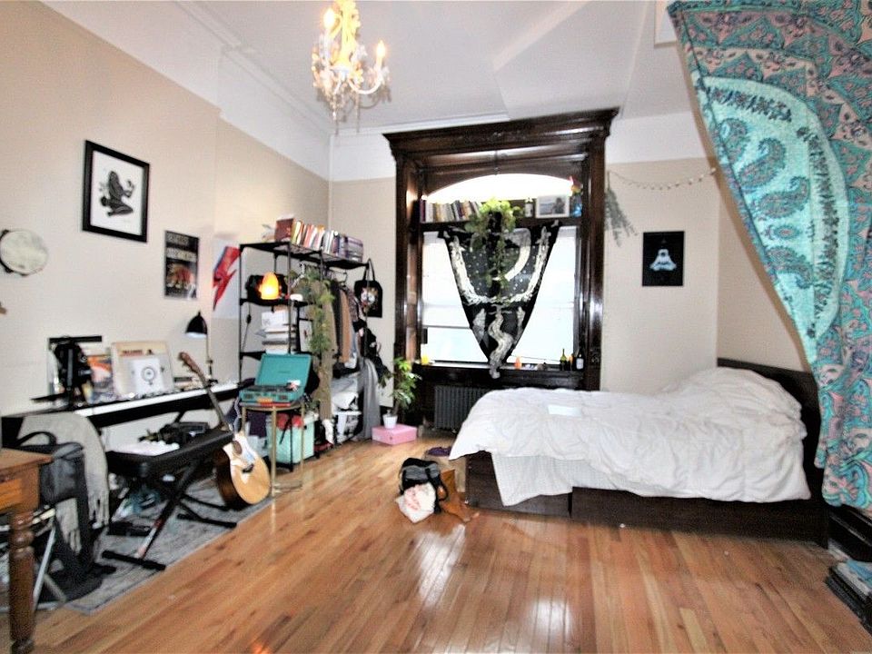 1st image of 1207 Dean St APT 1A