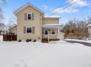 4404 Limerick St, Marcellus, NY 13108