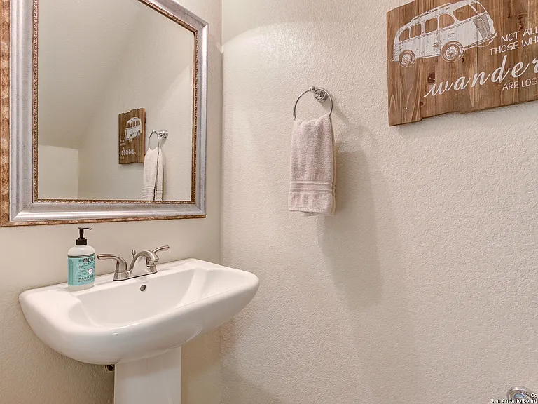 7723 Copper Cave — Photo 17
