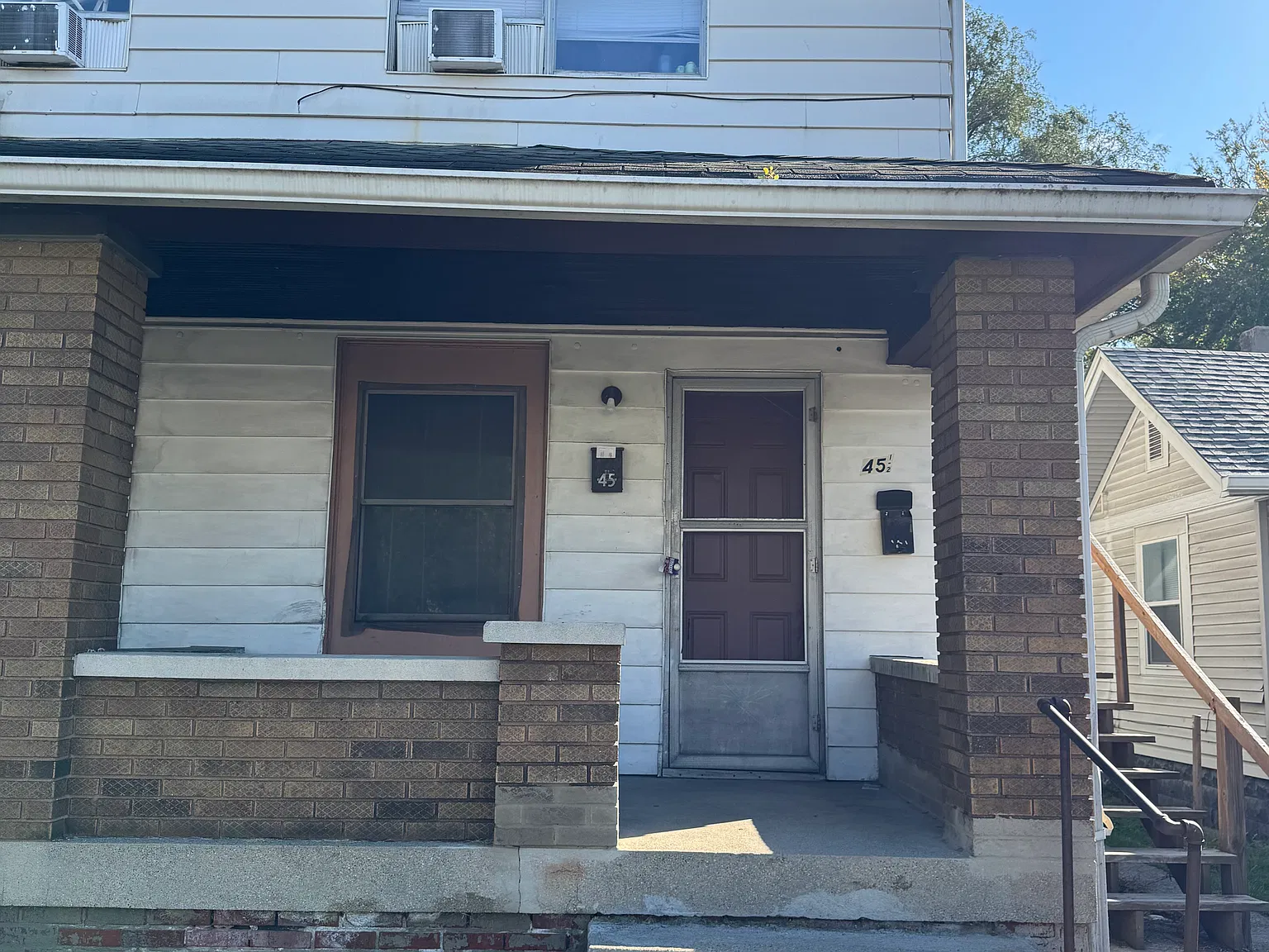 Studio, 400 sqft, $800 — Photo 1