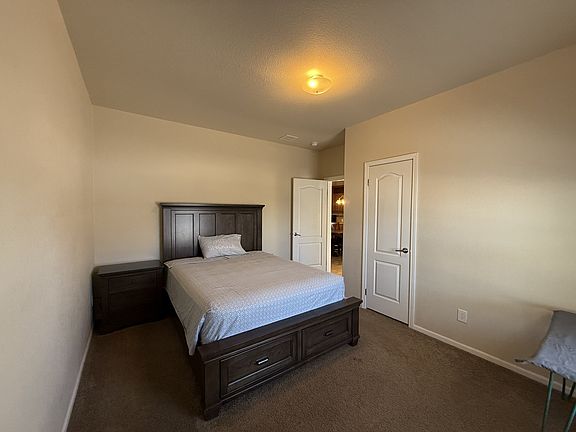 4th image of 2000 S Apache Rd #50
