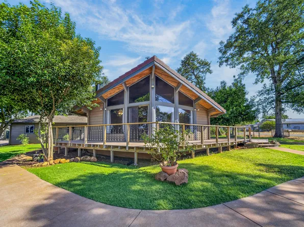 20356 Pickford Way, Redding, CA 96002