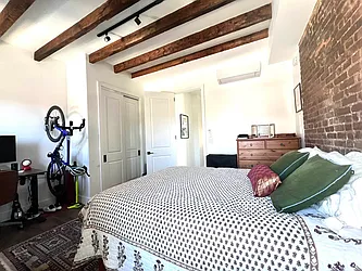 Rented by Nolita Group