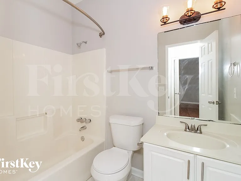224 Tennis Court Ln NW — Photo 14