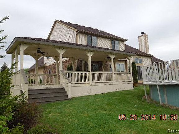 5th image of 30622 Hickory Ct