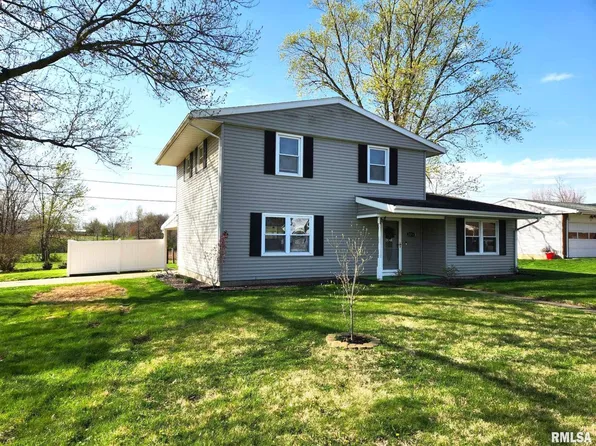2218 Brookmeade Dr, Quincy, IL 62301
