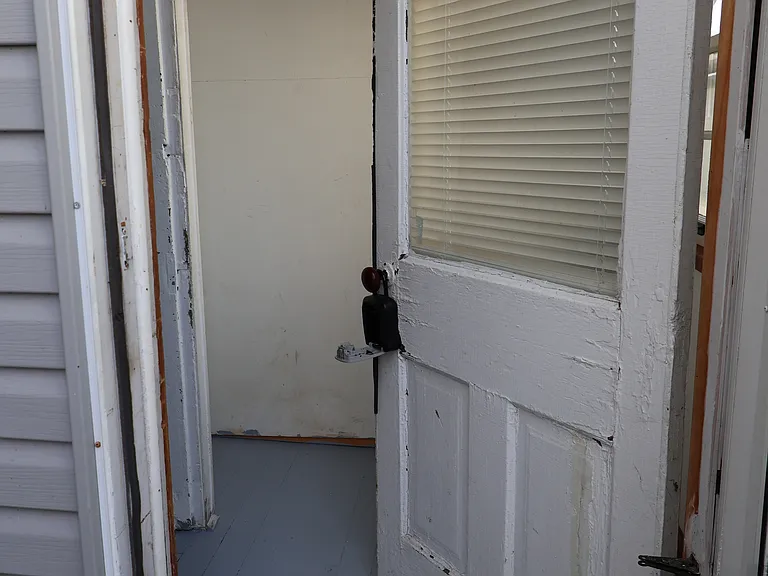 1326 Lafayette Ave #B — Photo 7