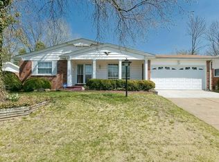 2440 Derhake Rd, Florissant, MO 63033