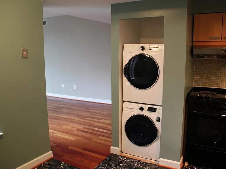1763 Columbia Rd NW #507 — Photo 4
