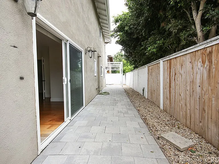 121 Lisa Ln #A — Photo 25