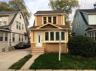 10523 188th St, Saint Albans, NY 11412