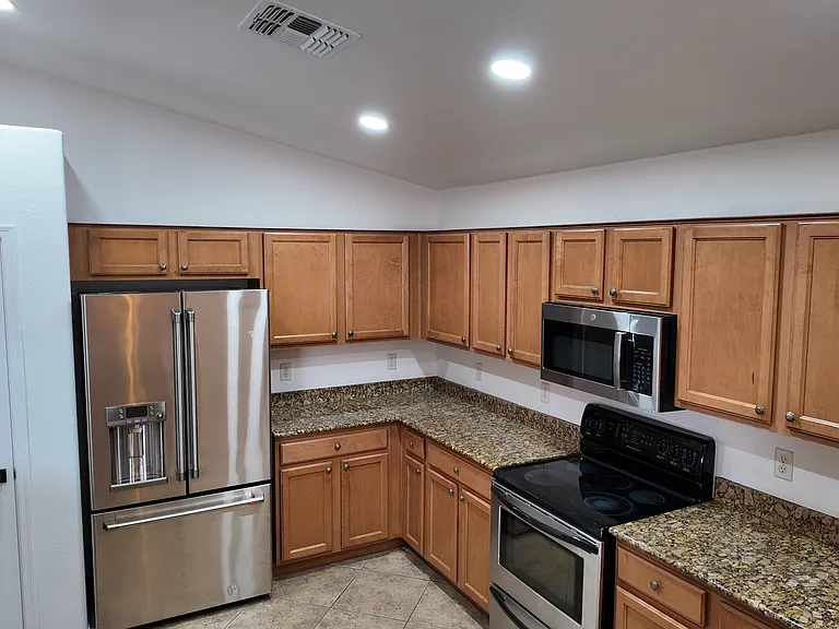 5953 W Villa Theresa Dr — Photo 8