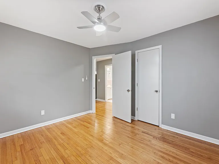 513 Bart St — Photo 20