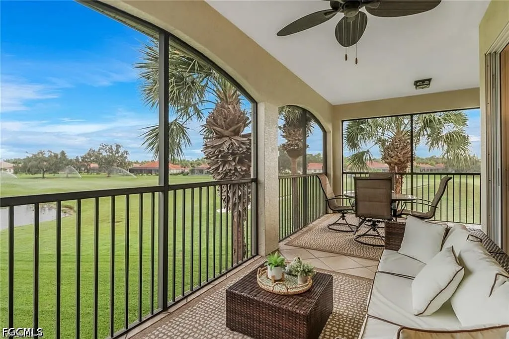 3 bed, 2.0 bath, 2265 sqft, $4,500 — Photo 3
