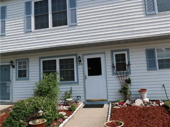 316 Gaylor Ln, Newport News, VA 23602