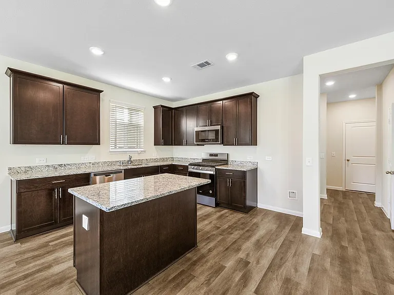 11751 Armadale Dr — Photo 5