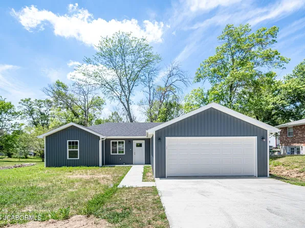 1205 Randall Ln, Fulton, MO 65251